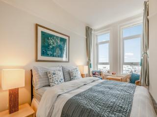 Penny Steps - Uk47164 - Brixham - 2