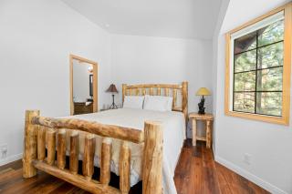 Bigfoot's Hideout - Warm and welcoming, minutes to grocery, boutiques, and entertainment! - Big Bear Lake - 1