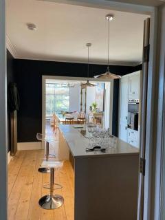 Beach House - Swanage - 1