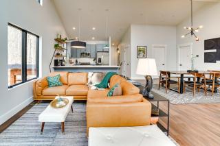 Swanton Retreat with Game Room, Hot Tub and Trails! - Swanton - 6