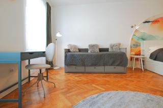 3 min to everything-Stylish-Modern-Old Fortress - Braşov - 5