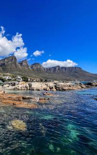 Stylish Penthouse with 180 degree Ocean Views! - Cape Town - 9