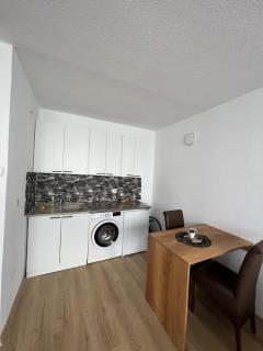 CozyApartment - Pristina - 1