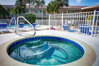 Kingston Arms 1st Fl Cottage - Sarasota - 3