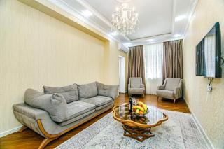 Sea view apartment by Baku housing - Baku - 8