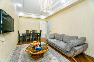 Sea view apartment by Baku housing - Baku - 9