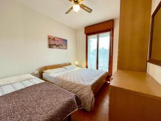 Bright wide flat, 130m from the beach with shared pool - Porto Santa Margherita di Caorle - 7