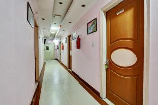 Hotel O Abhishek Residency - 9