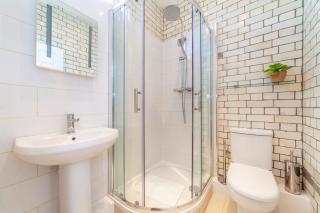 Lotus GuestHouse - Londra - 6