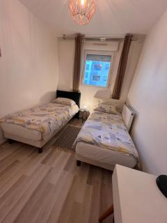 Appt à 10 min de Paris, 15 min a pied du SDF - Saint-Denis - 1