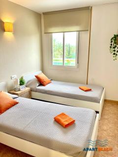 APARTBEACH LOS JUNCOS 2 RESIDENCIAL y JUNTO PLAYA - La Pineda - 4