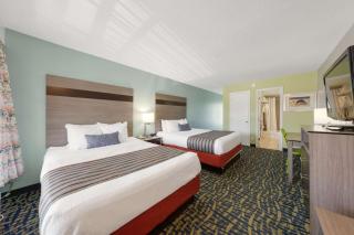 Best Western Plus Holiday Sands Inn & Suites - Norfolk - 6