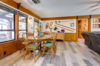1 Mi to Lake: Hot Tub Haven in Pollock Pines! - 5