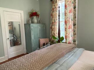 Jenny's Downtown Hideaway Bed and Breakfast - Laurel - 6