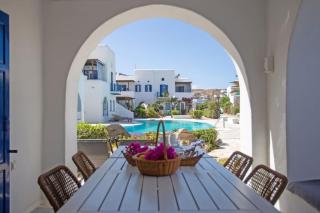Mykonian Style w Shared Pool Houses 8 & 9 - Ornos - 8
