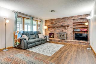 Quaint Economy Retreat with Patio and Spacious Yard! - 5