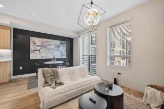 Luxury Modern Apt in Irvine - Santa Ana - 0