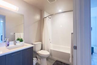 Oceana! 2BR with Rooftop Pool & Cabanas in The Miami World Center - Miami - 1