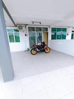 HomeSTAY TAMAN MANJUNG POINT LUMUT PERAK - Lumut - 2