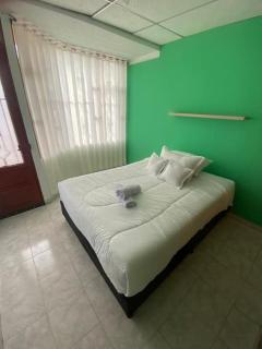 Casa amplia con garaje - Fusagasuga - 1
