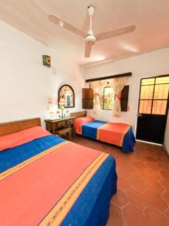 Hotel Azteca - Puerto Vallarta - 8