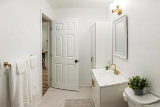 NEW! All in one Modern 1BR Home - Lakewood - 2