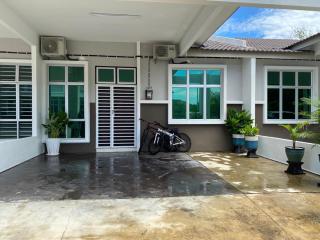 Qaisara Homestay - Kampong Alor Gajah - 5