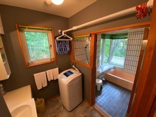 Annupuri Retro Lodge - 2