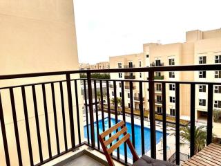Pool View 1bedroom in Remraam, Al Ramth 11 - 1