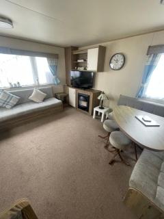 Tracey and Brian's Caravan - Rhyl - 6