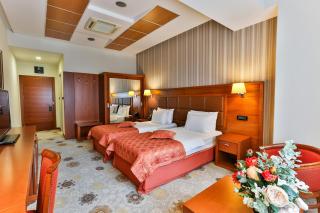Kings Park Hotel - Podgorica - 3