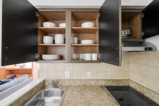 Blueground Gateway gym pool near stadium ATX-241 - 4