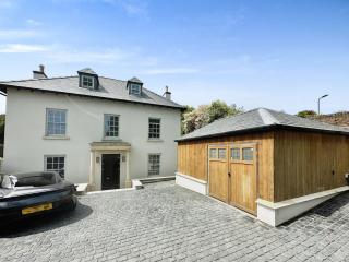 5 Bed Luxury House with Swimming pool - Chepstow - 0