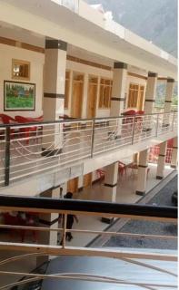 Hotel Lucky Inn - Naran - 1