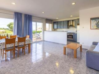 Planta baja tranquila con terraza, wifi, garaje, satélite a 50m de la playa en Les Tonyines, Llançà - ES-228-13 - Llança - 4