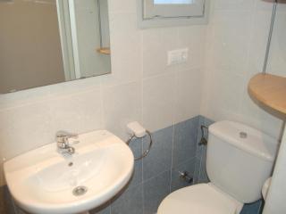 Ático con gran terraza, a 100m de la playa del Port de Llançà, con WIFI, TV y cocina renovada - ES-228-31 - 3