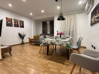 MarqPlace beach free parking and AC - Alicante - 0