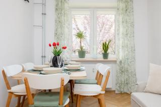 Spacious Apartment for 6 People Near the Old Town by Noclegi Renters - Varsovie - 4