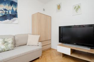 Spacious Apartment for 6 People Near the Old Town by Noclegi Renters - Varsovie - 2