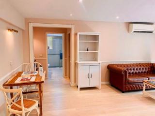 2 Bedroom Serviced Apartment near BTS Thonglo in Sukumvit Area - 2