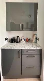 Central 2 bed property near Nine Elms Station - Londra - 2