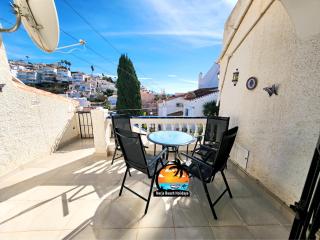 Modern 2 Bedroom Apartment near Burriana Beach - Nerja - 0