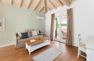 Bella Mare Hotel - 2