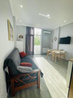 Kate's new cozy apartment - 4