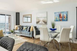 Sandbanks, luxury penthouse with panoramic sea views - Bay Harbour Views Lux - Sandbanks - 2