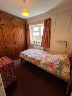 Private Apartment in Windsor - 4