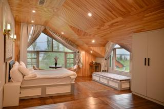 Tree of Life Lakeside Cottage, Srinagar - Srinagar - 0