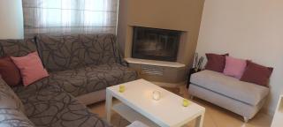 Eva’s Corner House - Artemida - 3