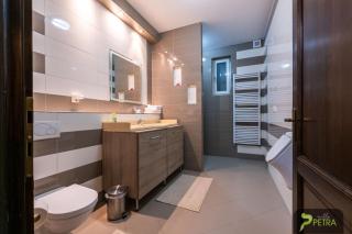 Villa Petra Residence - Private Parking & Village Life - 4