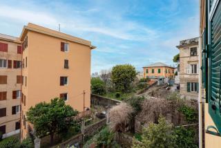 JOIVY Family friendly Apt for 6, near Royal Palace Museum - Genova - 2